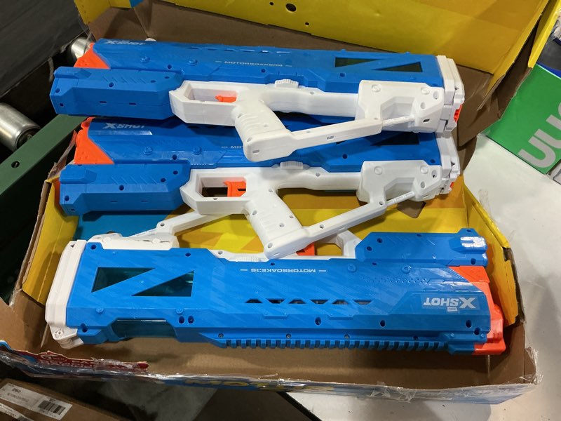 Condition photo showing As Is for zuru x-shot water - fast fill hydra pulse motor soaker