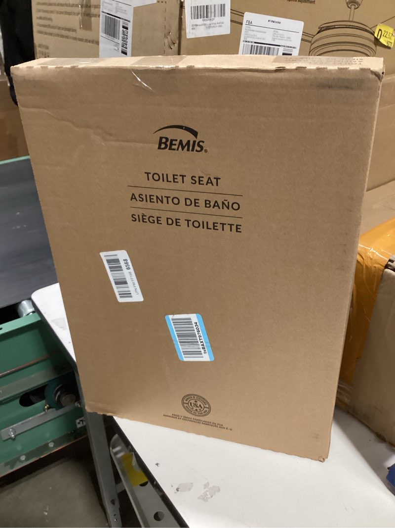 Condition photo showing Good Condition for bemis 7300slec slow close toilet seat, easy clean hinges and durable plastic seat, made in usa, elongated, white