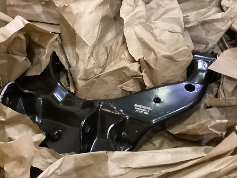 Condition photo showing Good Condition for MOOG RK640892 Front Left Lower Suspension Control Arm for Toyota Tacoma