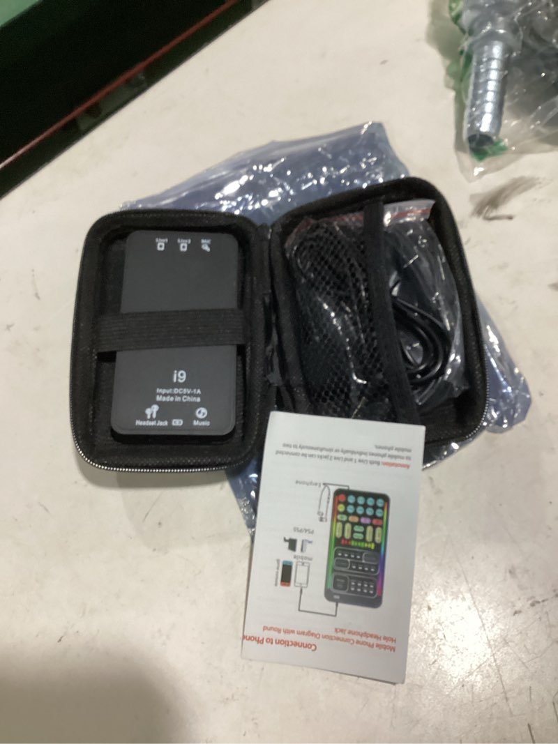 Condition photo showing New/Like New for i9 voice changer set, mini live broadcast voice r, portable sound board voice changer, 8 different sounds/sound effects, for ios, for android (english version)