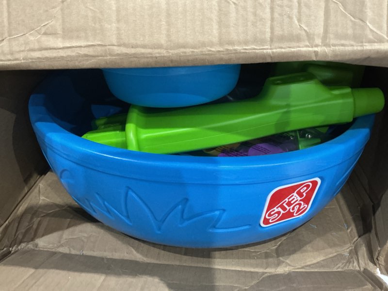 Condition photo showing Good Condition for step2 rain showers splash pond water table, kids water and sand activity sensory playset, summer outdoor toys, 13 piece water toy accessories, for toddlers 1.5+ years old, blue & green