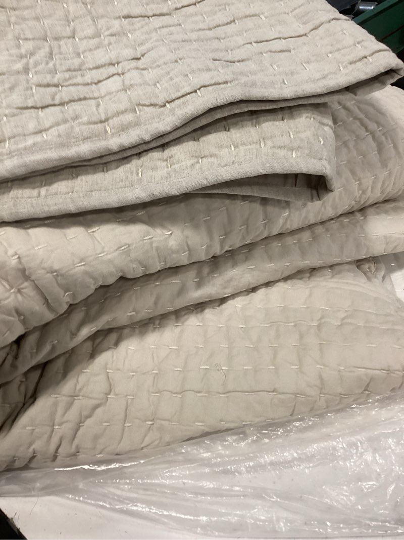 Condition photo showing Good Condition for quince european linen cotton stitch quilt set king color natural 