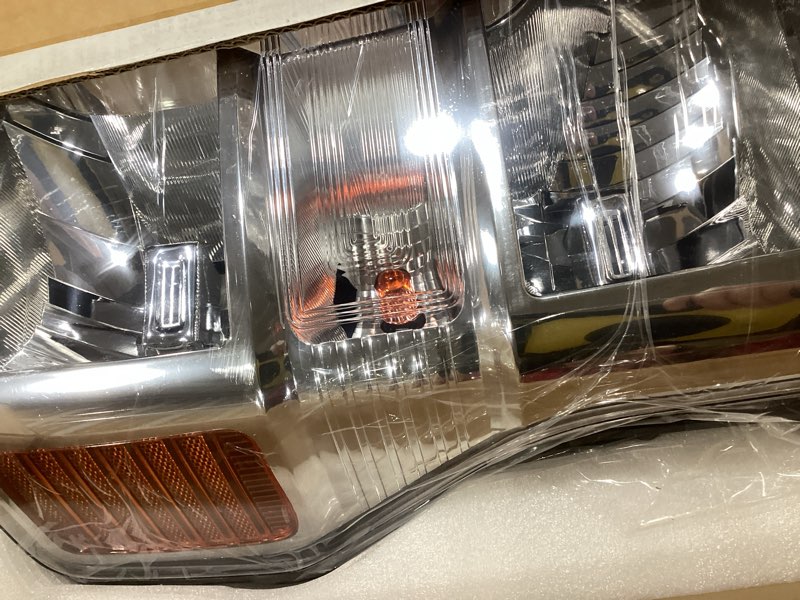 Condition photo showing Good Condition for Headlights Assembly Compatible with Ford F250 F350 Super Duty 2020 2021 2022,Headlamp Right Passenger Side Replacement FO2503405 LC3Z13008A Right Halogen Type