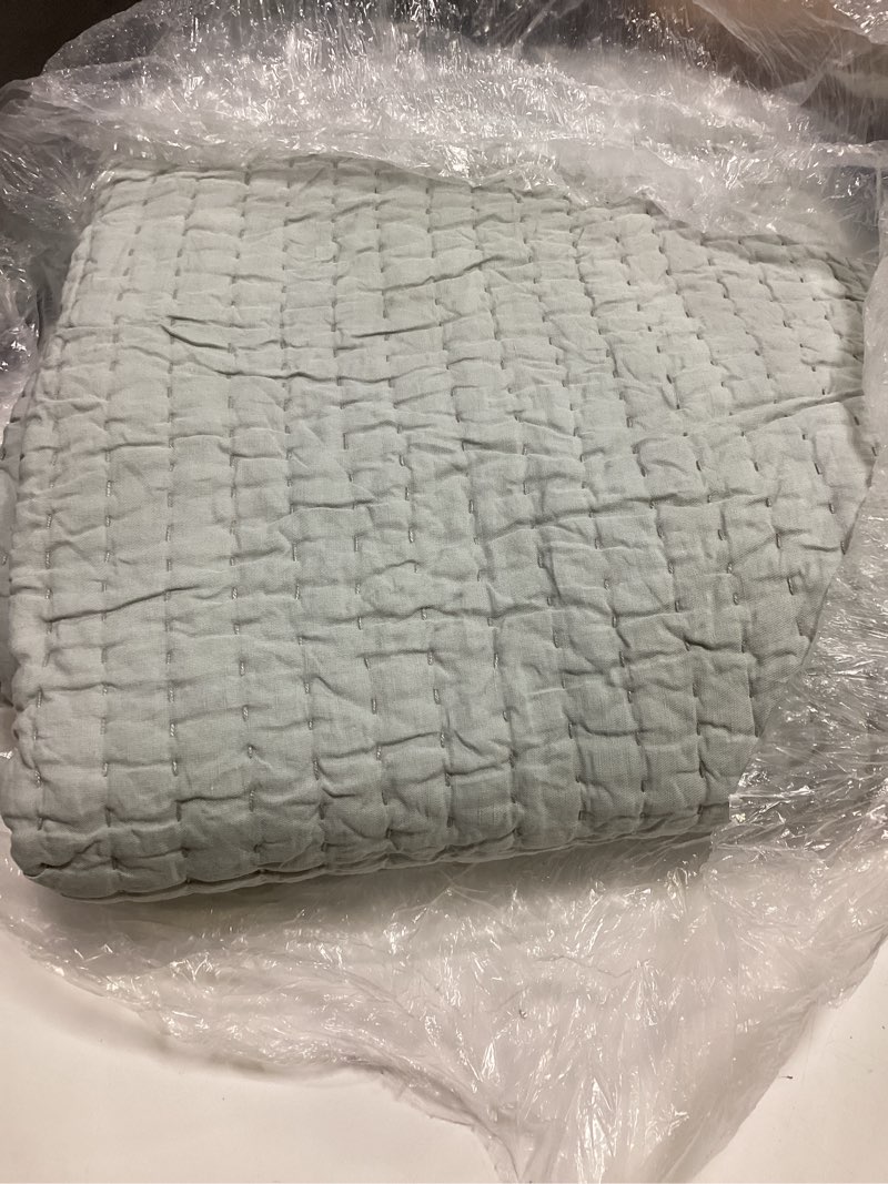 Condition photo showing Good Condition for quince european linen cotton stitch king quilt mist