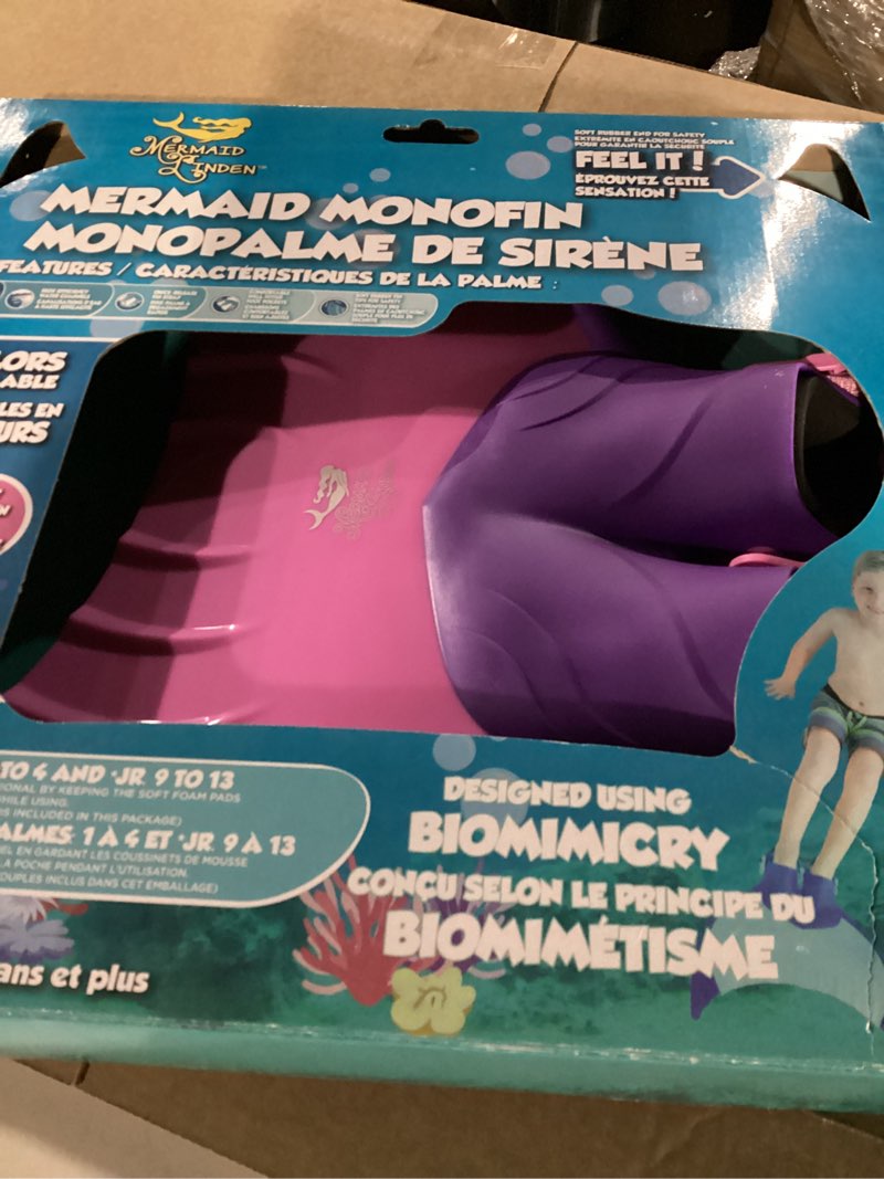 Condition photo showing New/Like New for Body Glove Kids Mermaid Linden Monofin Kids Pink