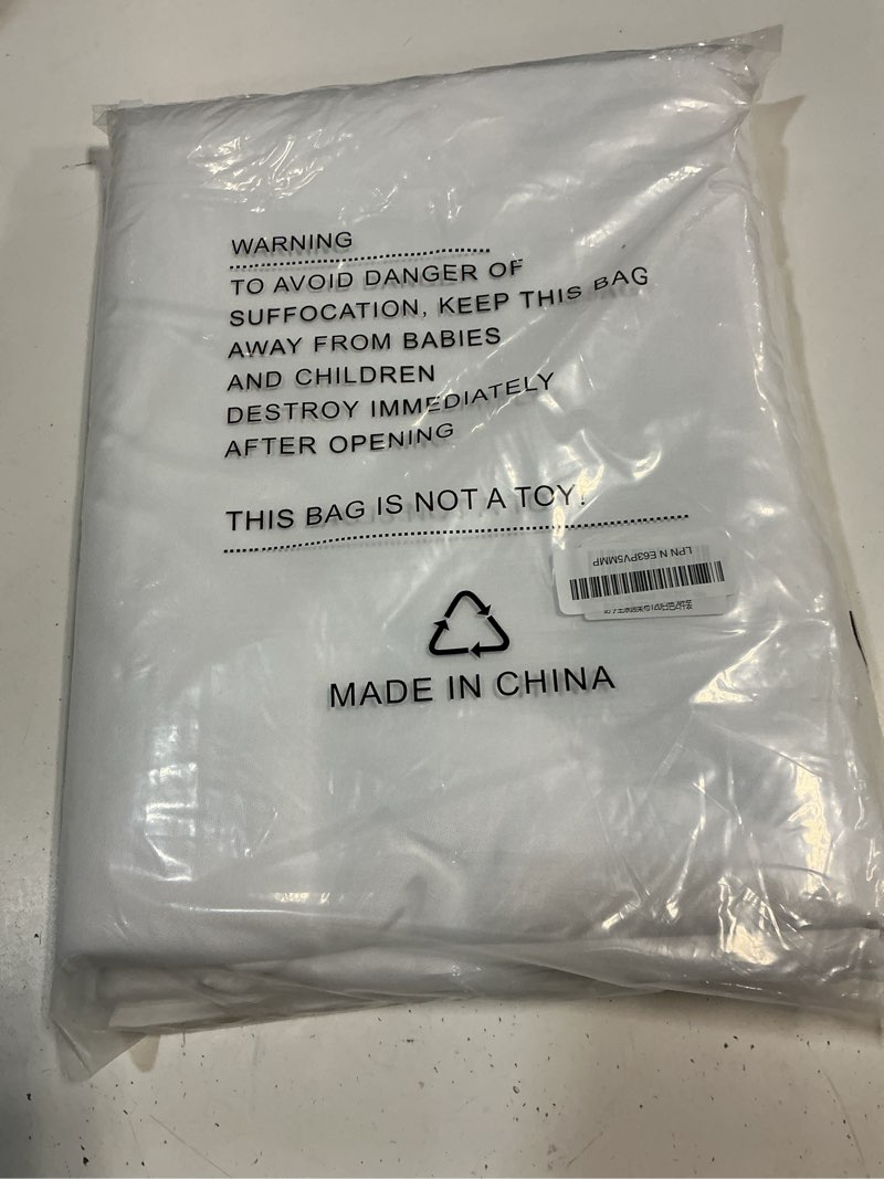 Condition photo showing New/Like New for ascoza 2pack 120 inch white round tablecloth in polyester fabric for wedding/banquet/restaurant/parties white round-120",2pack