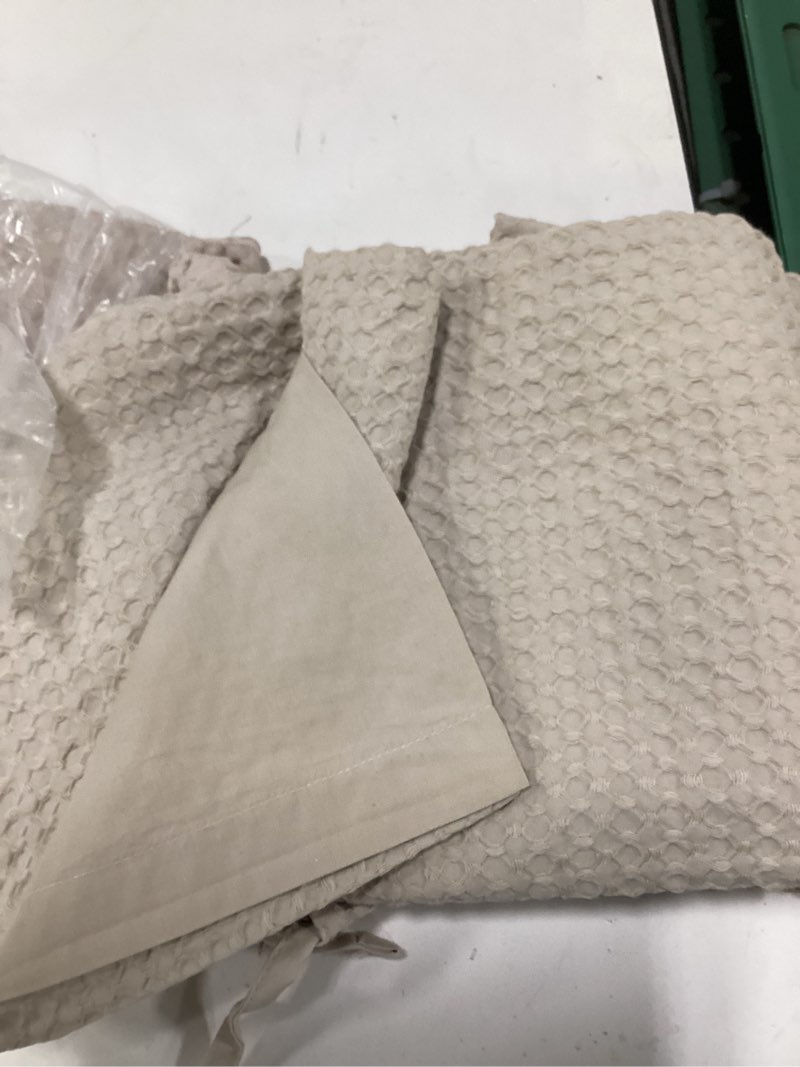 Condition photo showing Good Condition for organic luxe honeycomb sham set, standard, sand