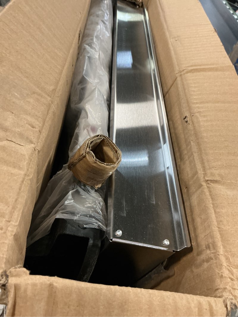 Condition photo showing As Is for Elite Gourmet EWM-6171# Triple 3 x 2.5 Qt. Trays, Buffet Server, Food Warmer Temperature Control, Clear Slotted Lids, Perfect for Parties, Entertaining & Holidays, 7.5 Qt Total, Stainless Steel