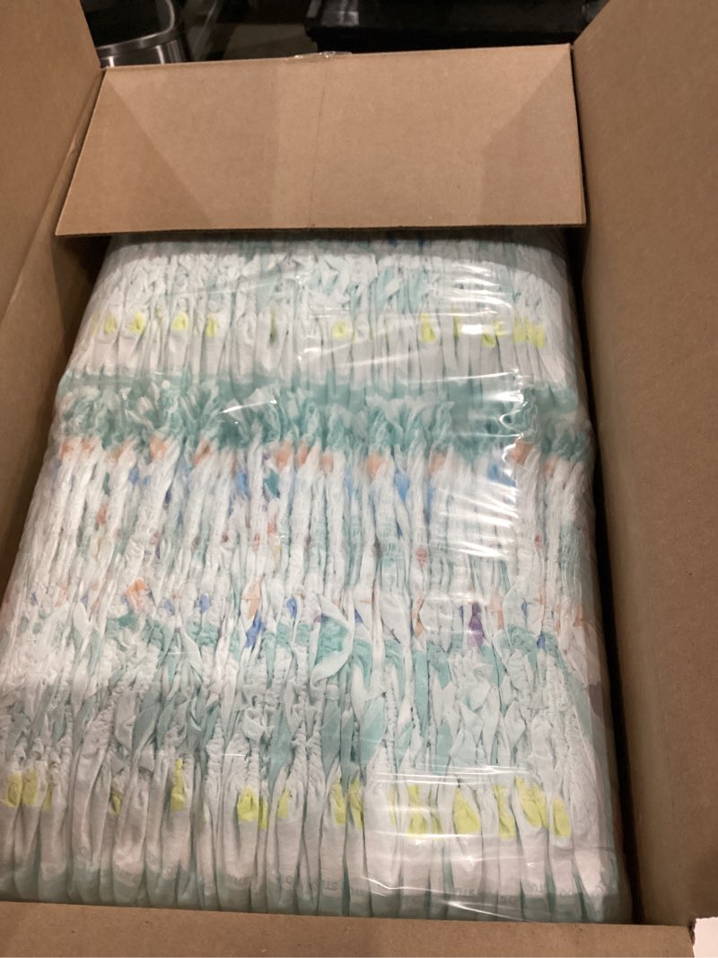 Condition photo showing Good Condition for Pampers Training Pants - Easy Ups Boys & Girls Bluey - Size 3T-4T, 124 Count, Children's Potty Underwear (Packaging May Vary) 3T-4T 124