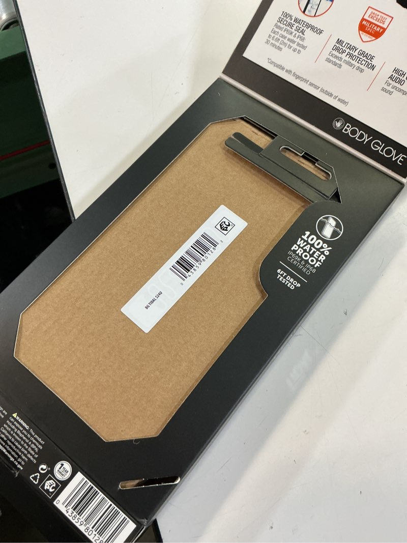 Condition photo showing Good Condition for body glove tidal waterproof phone case for samsung galaxy s24 ultra 5g - black/clear