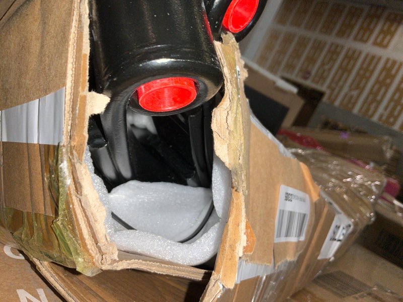 Condition photo showing As Is for 4 pack of leaf springs
