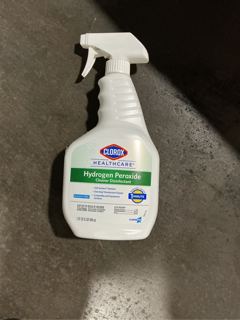 Condition photo showing New/Like New for clorox healthcare hydrogen peroxide cleaner disinfectant, bleach free, 32 fluid ounces (package may vary)