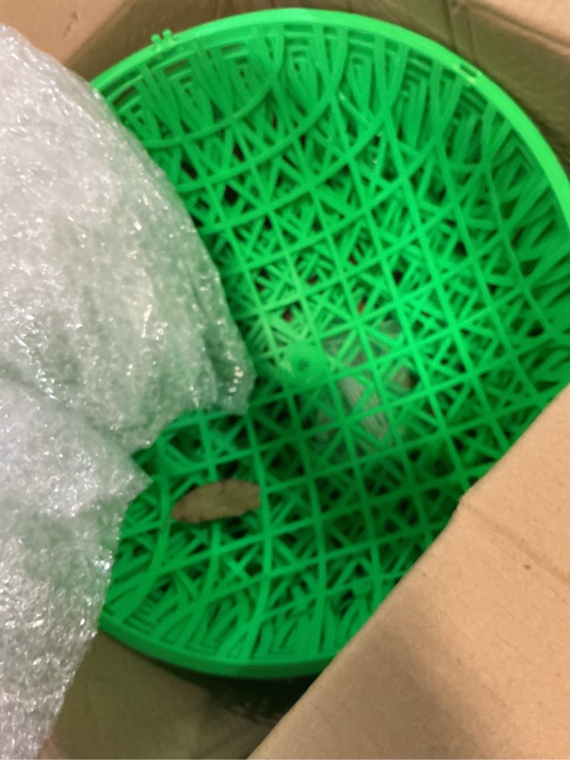 Condition photo showing Good Condition for leinuosen 4 pack chicken ball cage movable mesh rabbit coops plastic detachable rolling safety hutch prevents dog bites horse trampling for bird duck outdoor(green,15.75'',classic style)