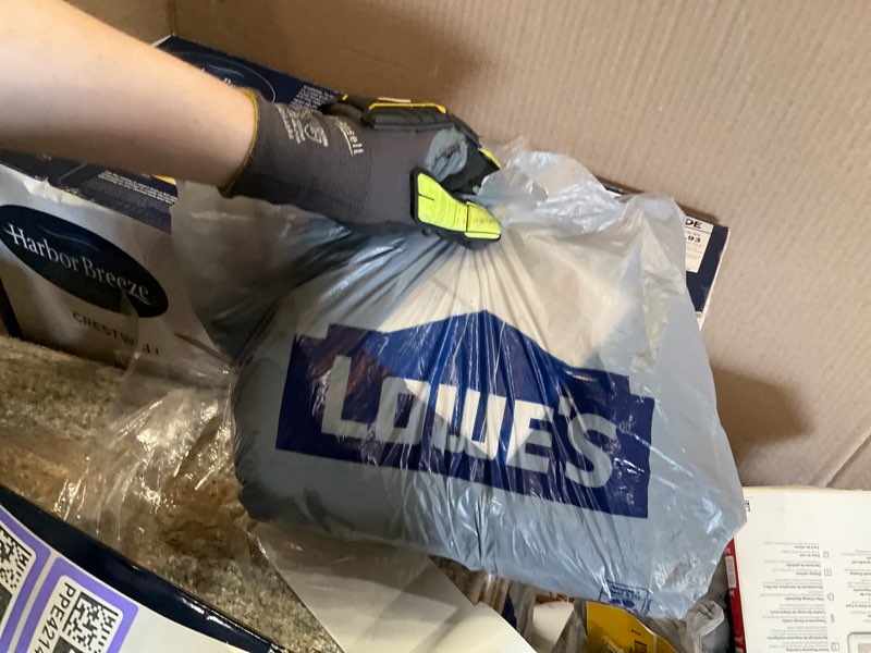 Condition photo showing As Is for shirt