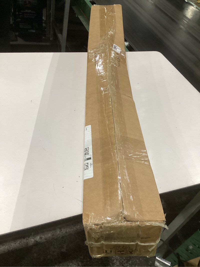 Condition photo showing Good Condition for 3 ft artificial plant, 2 pc