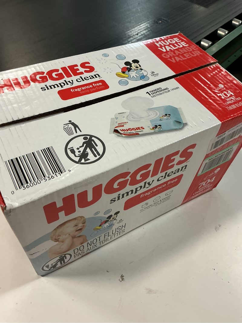 Condition photo showing New/Like New for huggies simply clean baby wipes flip lid packs 704 wipes total, white, unscented, 11 count