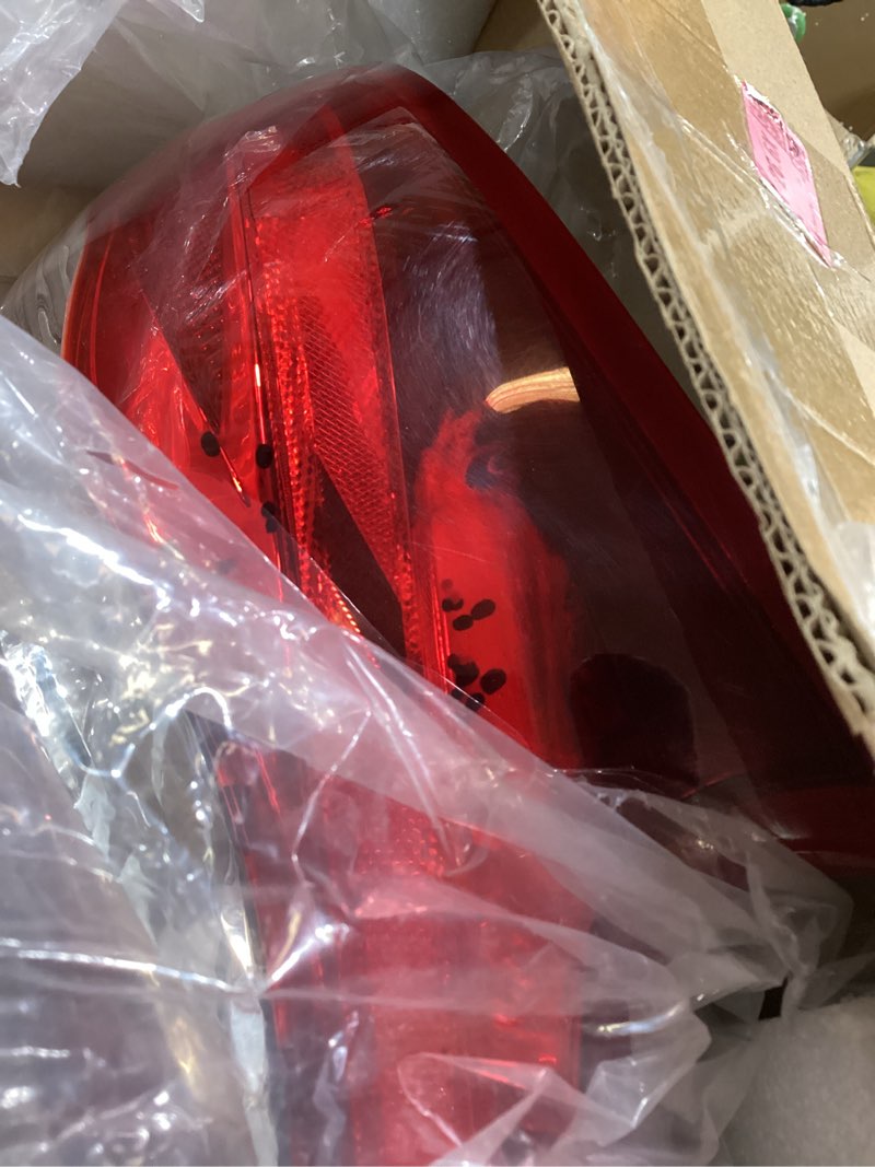 Condition photo showing As Is for huray left outer tail light fit for nissan altima 2016-2018 lh taillight tail lamp rear brake lamp assembly replacement accessory replacement for ni2804106 (driver side) lh(driver side)
