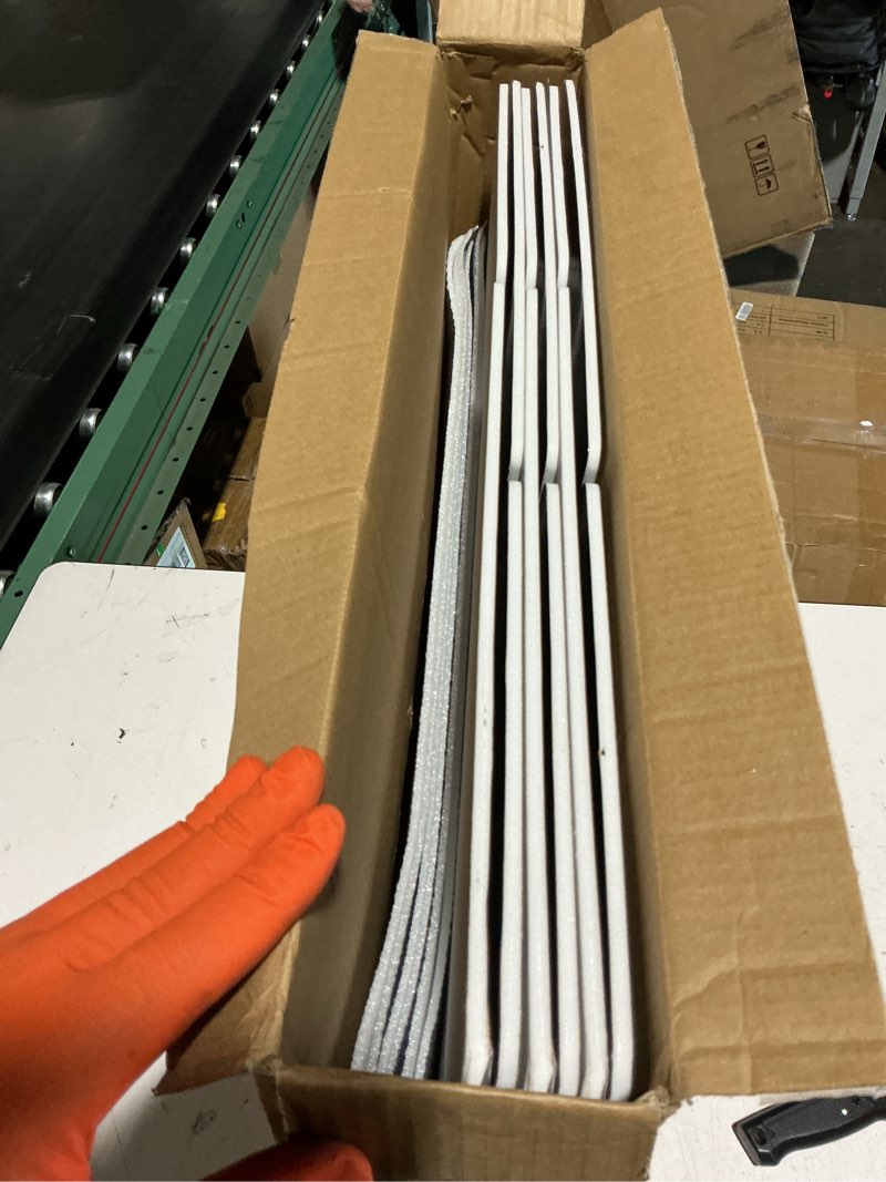 Condition photo showing Good Condition for double insulated courier box with aluminum foil plastic foam lining, 4pcs 15x11x10 inch for shipping perishable items, recommended to use dry ice (not included),shipping box mailer 15*11*10