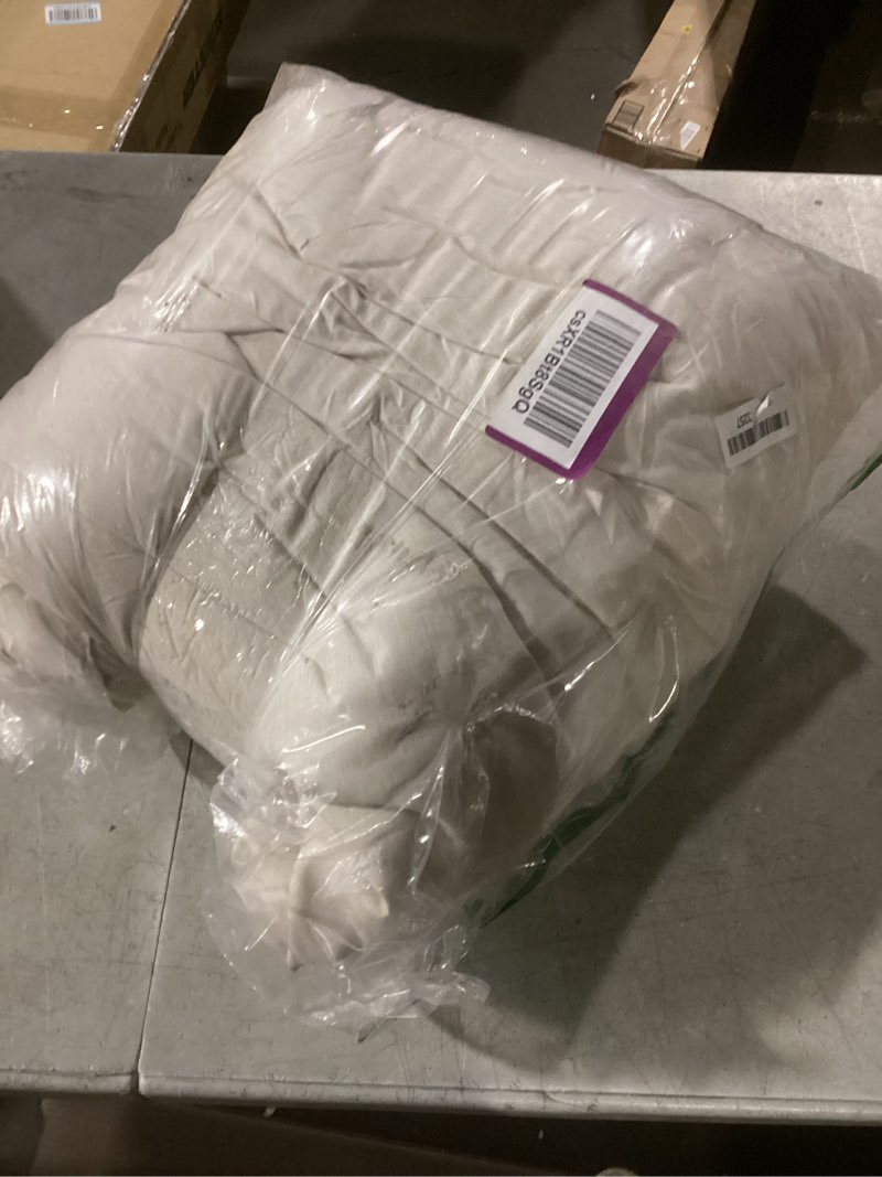 Condition photo showing Good Condition for bedsure twin/twin xl comforter set - beige soft bedding for all seasons, cationic dyed bed set, 2 pieces, 1 twin size comforter (68"x88") and 1 pillow sham (20"x26"+2") twin/twin xl 05 - beige
