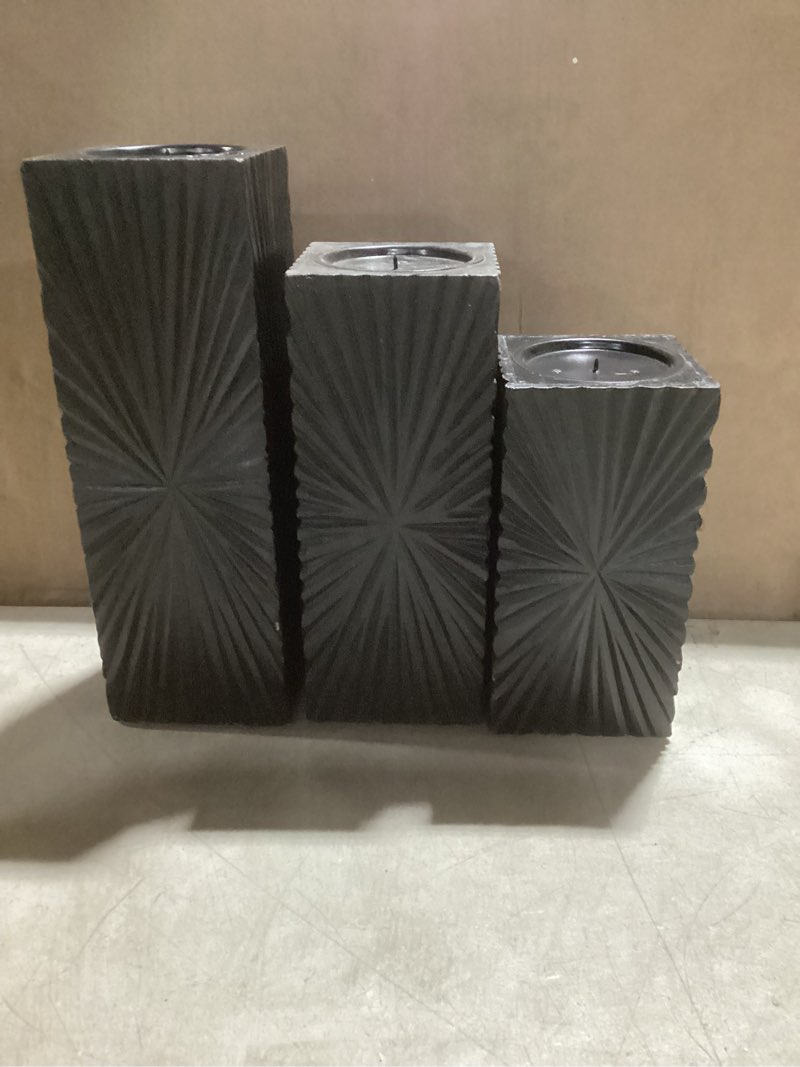 https://lotting-media.assets.bidfta.com/lotting_3d70a439-8f3c-43d9-9910-40e492d2e805