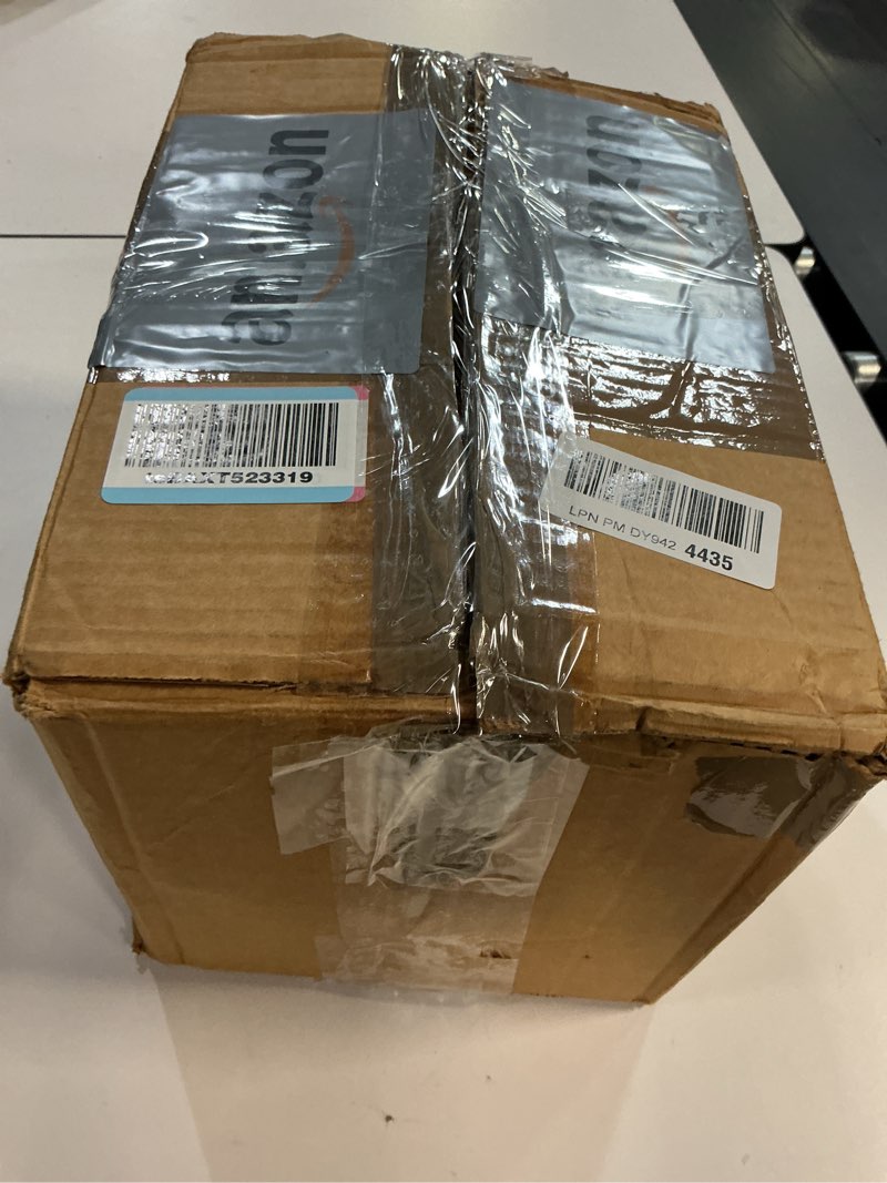 Condition photo showing Good Condition for Hamilton Beach Classic Stand and Hand Mixer, 4 Quarts, 6 Speeds with QuickBurst, Bowl Rest, 290 Watts Peak Power, White (64655) White 290 Watts Peak Power