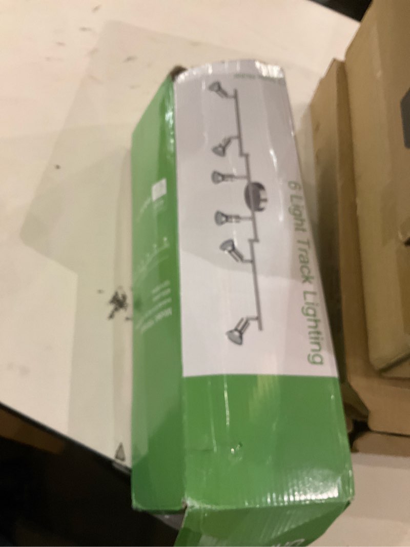 6 light track lighting fixture