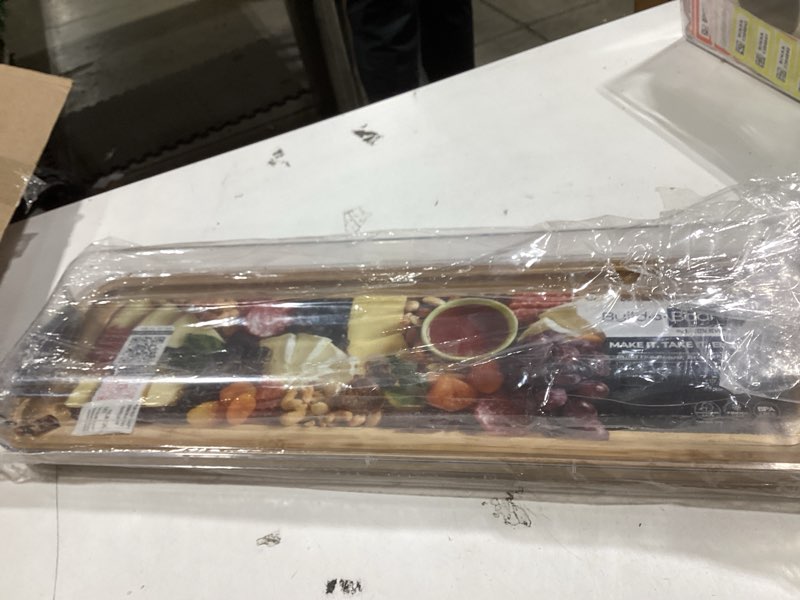 Condition photo showing Good Condition for FARBERWARE Rectangular Build-a-Board Cutting Board with Single Compartment and Clear Locking Lid for Charcuterie, Snacks, and More, Bamboo Black/Bamboo 1 Compartment