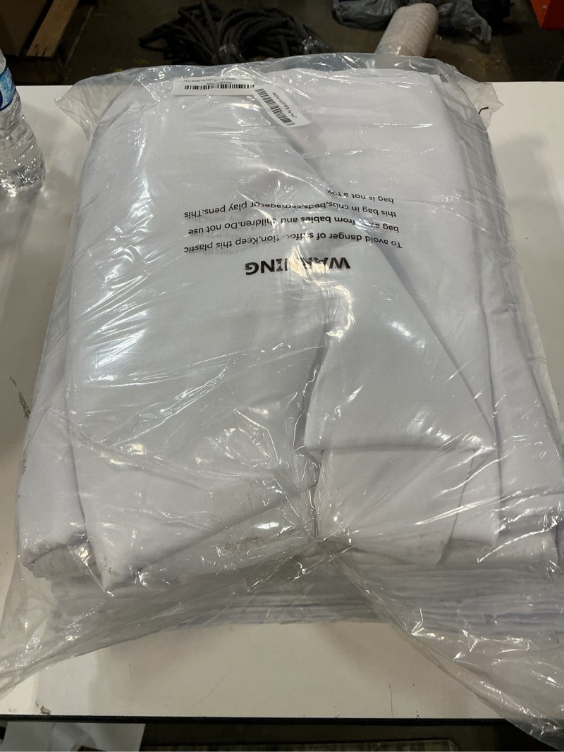 Condition photo showing Good Condition for surmente 10 pack white rectangle tablecloth 90 x 132-inch rectangular polyester table cloth for weddings, banquets, or restaurants 90" x 132" (10 pack, rectangular) white