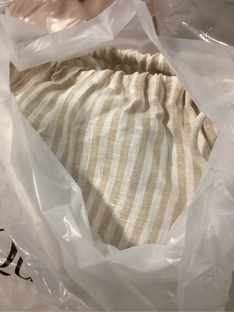 Condition photo showing Good Condition for european linen sheet set, twin, natural/white stripe