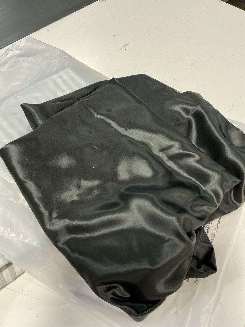 Condition photo showing As Is for quince 100% mulberry silk pillowcase black/20x26inch
