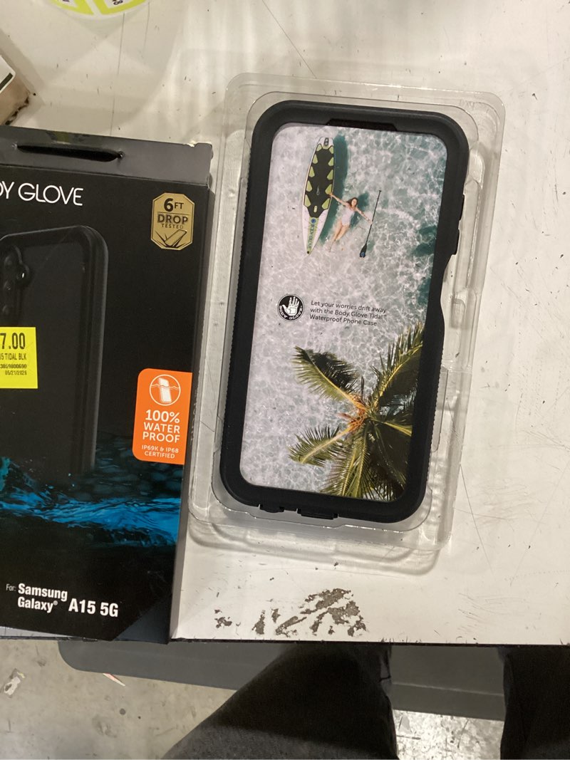 Condition photo showing Good Condition for body glove tidal waterproof phone case for samsung galaxy a15 5g - black/clear