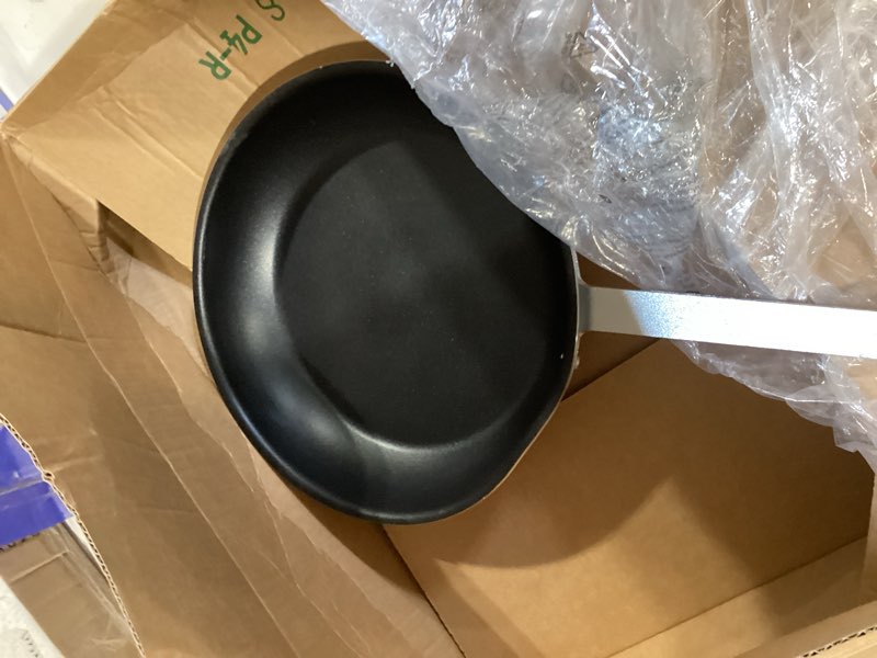 Condition photo showing Good Condition for restaurantware-met lux 14 inch fry pan, 1 no-stick frying pan - induction-ready, triple-riveted, black aluminum cooking skillet, durable, for searing, sautéing, and browning food