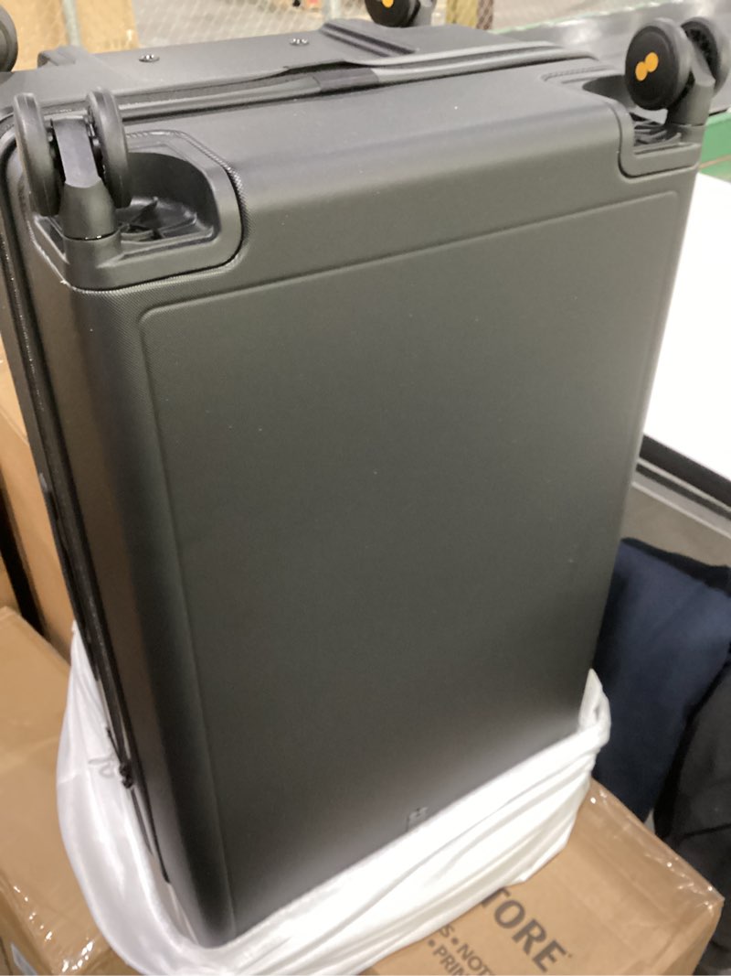 Condition photo showing New/Like New for level8 trunk luggages, large suitcase 28 inch luggage with spinner wheels, luminous textured checked lightweight hard shell with tsa lock, black black trunk 28 inch