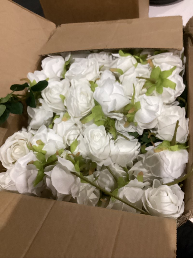 Condition photo showing Good Condition for 120 Pcs Artificial Roses Bulk Velvet Silk White Roses White Roses for Wedding Centerpieces Bridal Bouquet Mohter's Day Home Decor (120, White) White 120