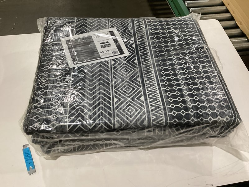 Forty home Baltic collection black rug 8’ x 10’