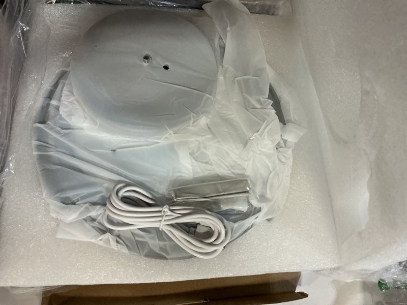 Condition photo showing New/Like New for Makeup Mirror with Lights, 1x/20x 360° Rotation Vanity Mirror, Brightness Adjustable Lighted Makeup Mirror with Magnification, 5000 mAh Rechargeable Double Sided Mirror with 3 Colors, Gift for Women Chrome