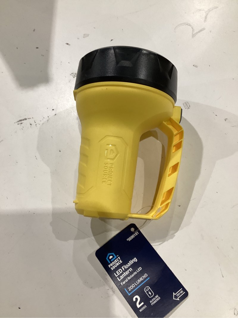 Condition photo showing Good Condition for project source floating 200-lumen 2 modes led flashlight with batteries included