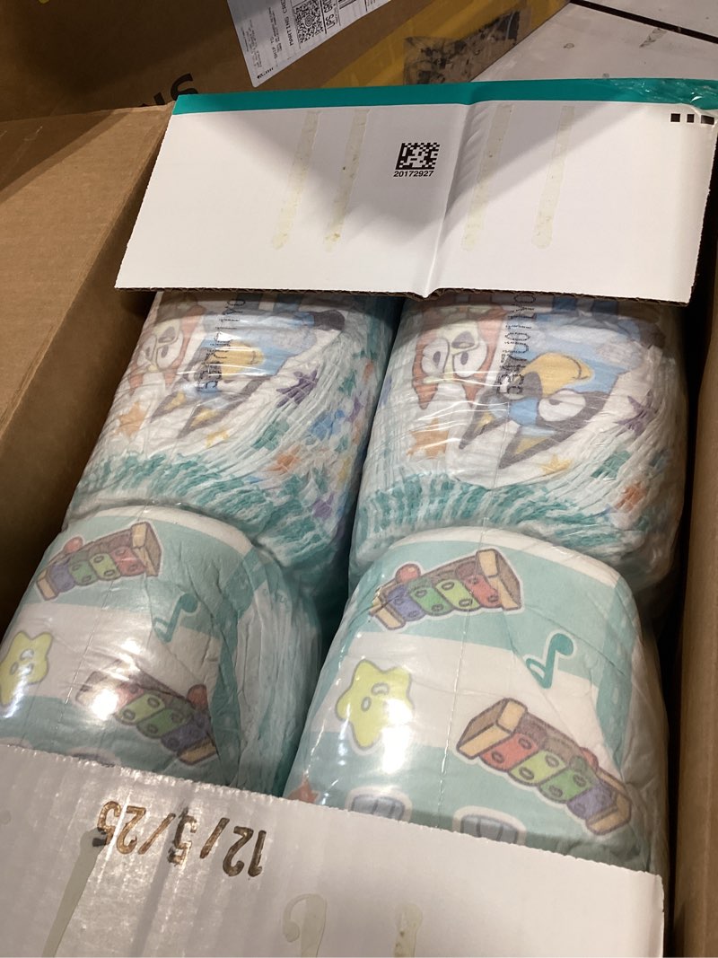 Condition photo showing New/Like New for pampers training pants - easy ups boys & girls bluey - size 5t-6t, 84 count, children's potty underwear (packaging may vary) 5t-6t 84