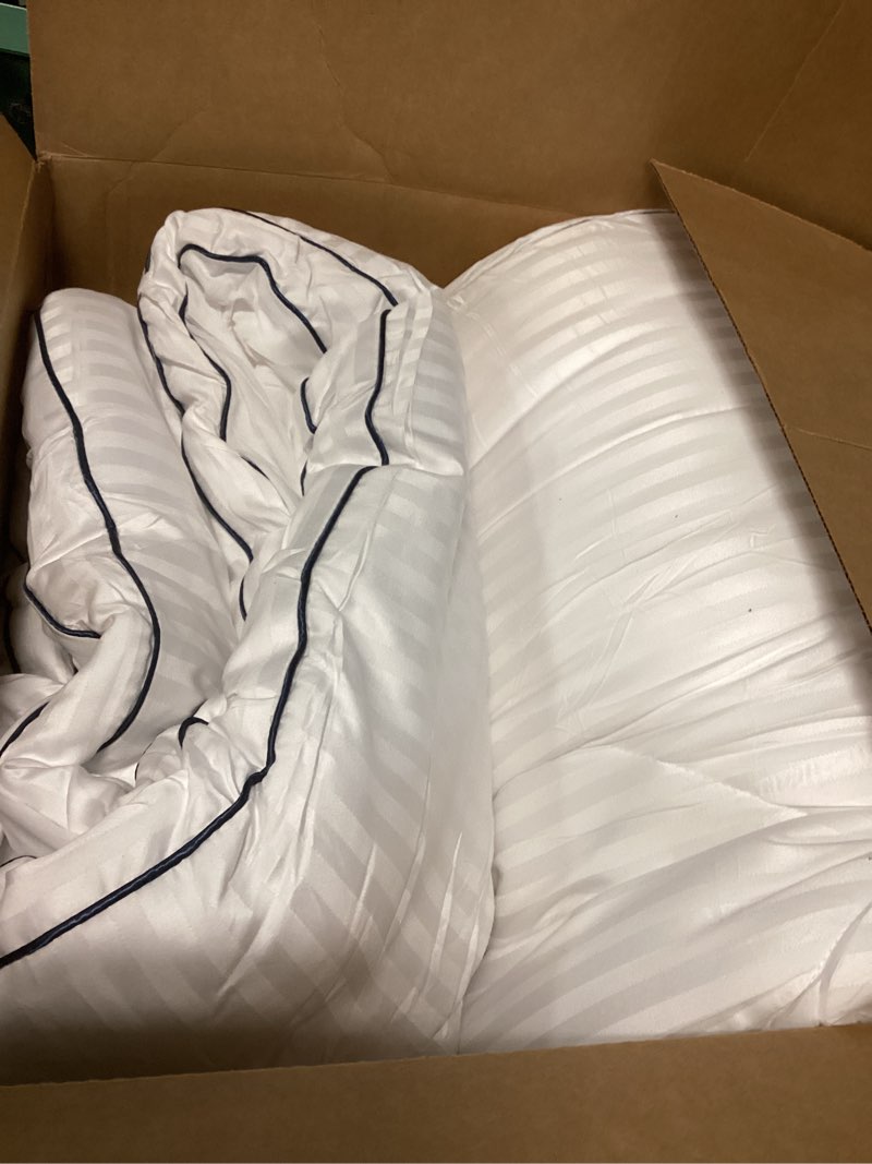 Condition photo showing As Is for BEDLORE King Mattress Topper, Thick Pillow Top Pad for Back Pain Relief, Cooling Soft Mattress Cover with Deep Pockets 6-18 inch White King