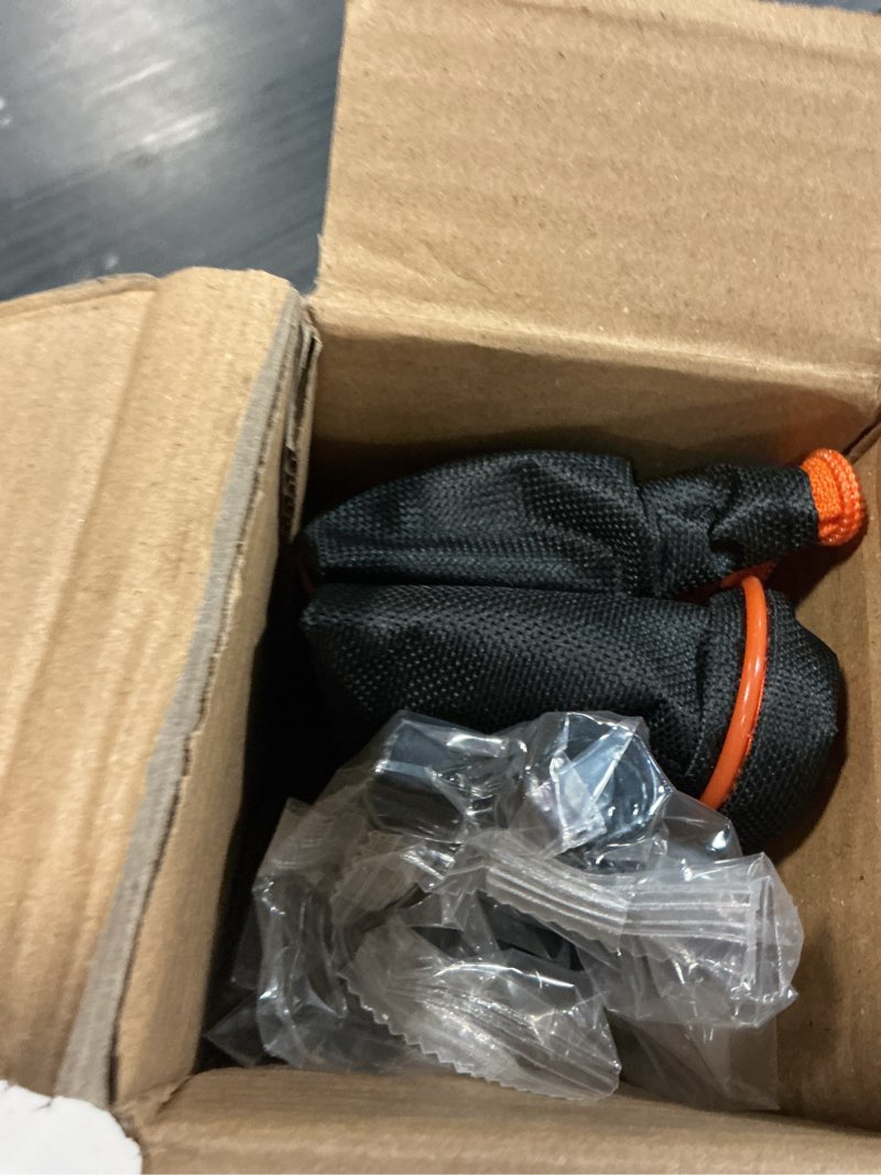 Condition photo showing New/Like New for scissor car jack 2 ton (4409 lbs) tire changing kit with lug wrench - emergency kit for car, suv, mpv 2t