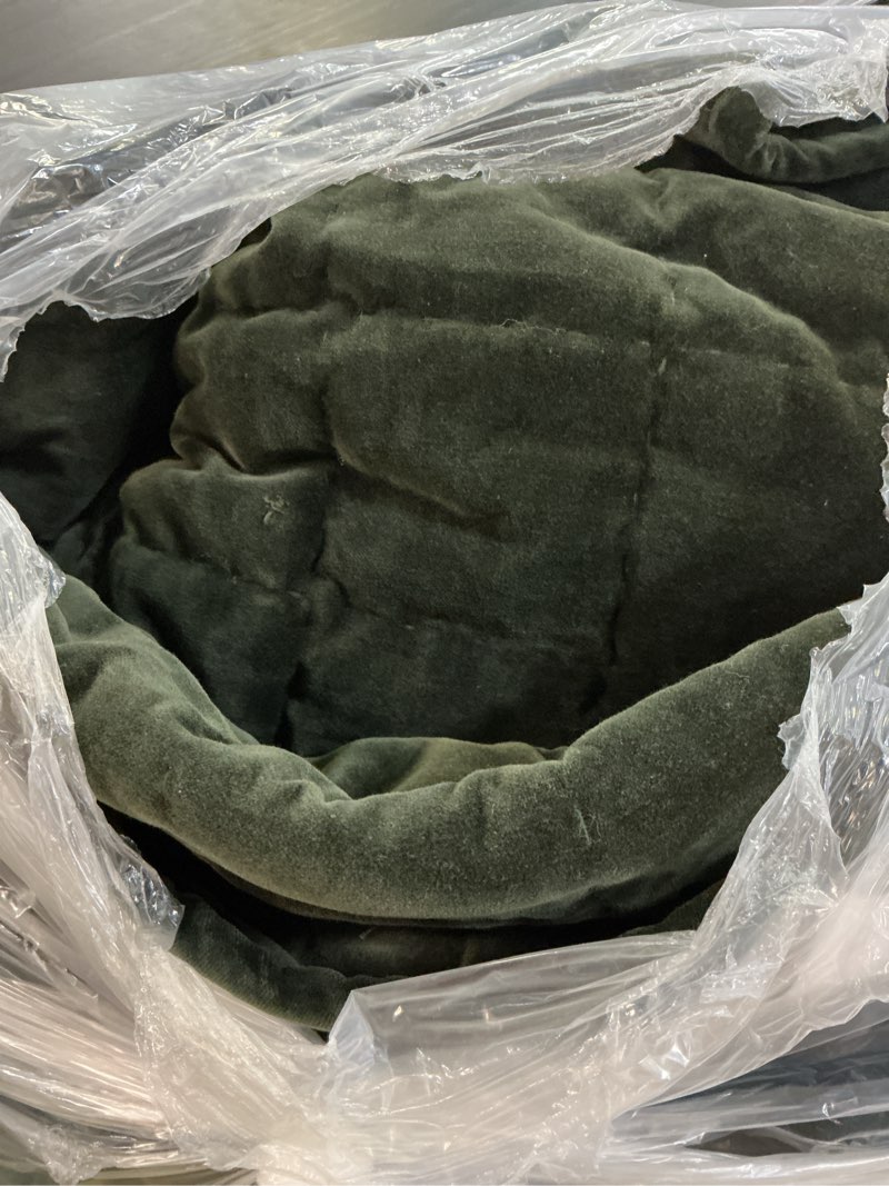 Condition photo showing As Is for cotton velvet box quilt, king/cal king, forest green