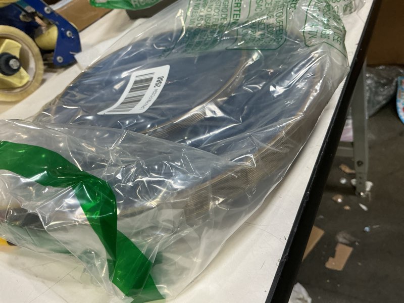 Condition photo showing New/Like New for PLASTICPRO 32 Pieces Crystal Design Plastic Plates Combo Pack 7 inch and 10 inch Gold Rim Elegant Disposable Plates, Transparent Blue 32 Transparent Blue