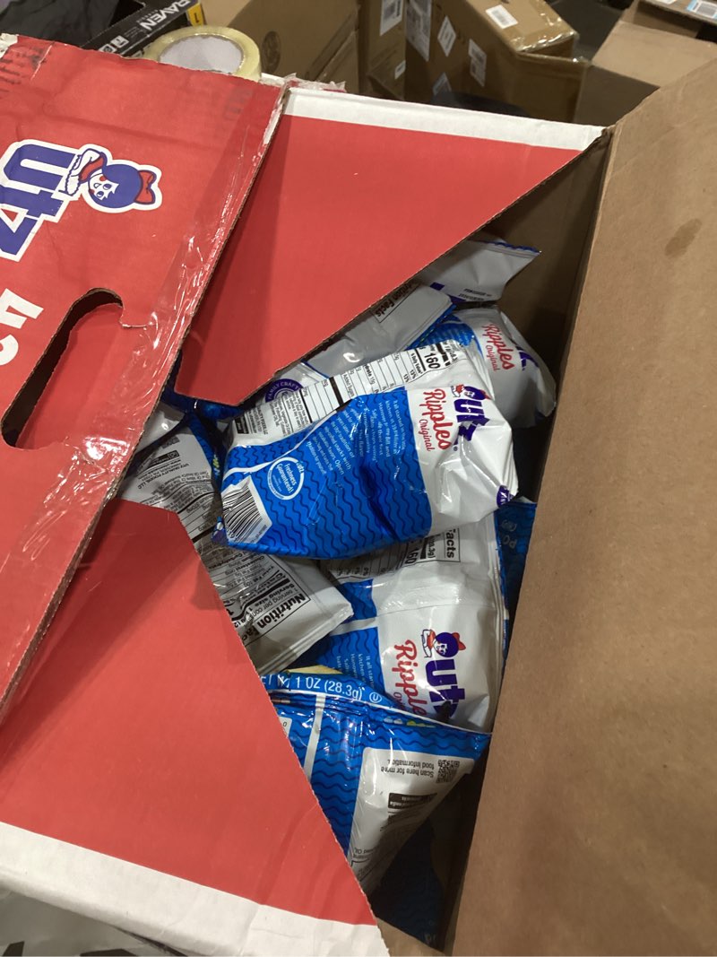 Condition photo showing New/Like New for Utz Ripples Original Crispy Chips Made from Fresh Potatoes, 42 Count, Crunchy Individual Snacks to Go, Gluten Free Snacks, brand is Utz, variation theme is Flavor that is Ripples Original, Size that is 42 Count (Pack of 1). Ripples Original 42 Ounce (Pack of 1)