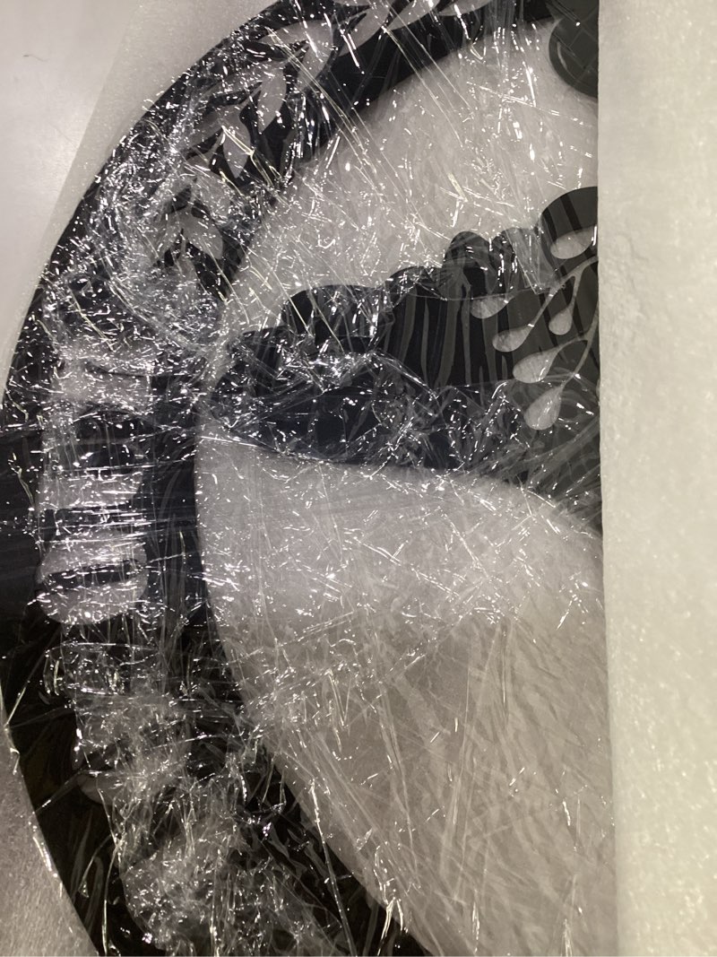 Condition photo showing New/Like New for MeMate Hen House Sign Outdoor Decors, Chicken Coop Signs for Farmhouse Decoration, 18 inches Metal Plaque for Coops Farm, Housewarming Gifts for Family Friends