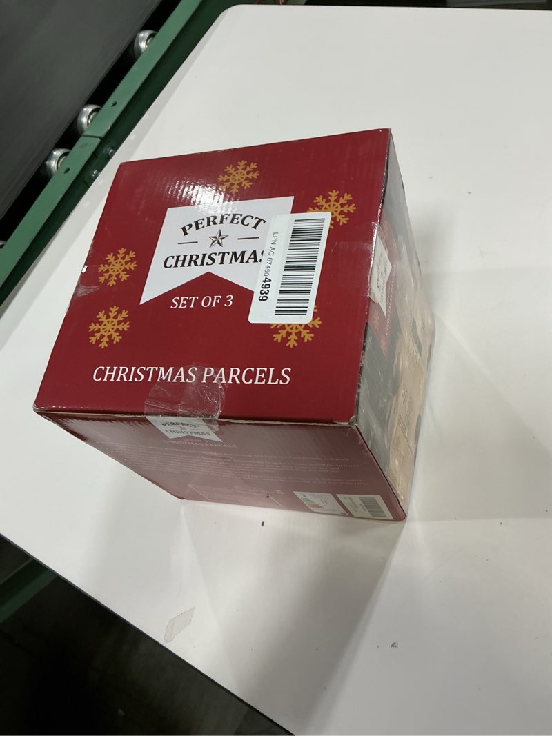 Condition photo showing New/Like New for Set of 3 Christmas Lighted Gift Boxes, Pre-lit 60LED Light Up Present Boxes Ornament Outdoor, White Boxes with Star, Battery Operated Christmas Decorations for Indoor Home, Party, Lawn Decor