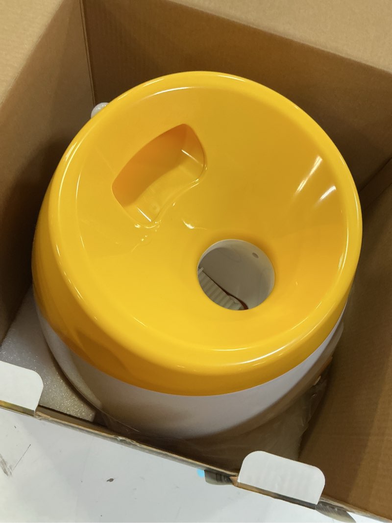 Condition photo showing Good Condition for interactive automatic ball launcher for dogs - 12 tennis balls,balllauncher for medium & small dogs, self-throwing machine,dog ball thrower launcher