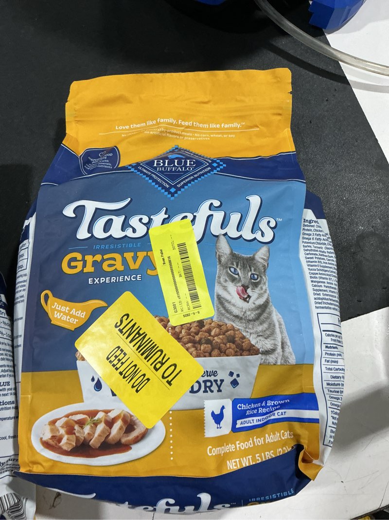 Condition photo showing As Is for blue buffalo chicken flavor adult dry cat food - 5lbs