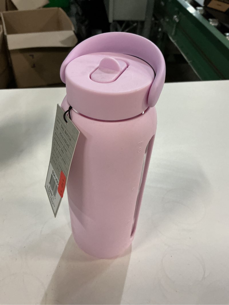 Condition photo showing Good Condition for flip cap day glass bottle 21 oz (pink)