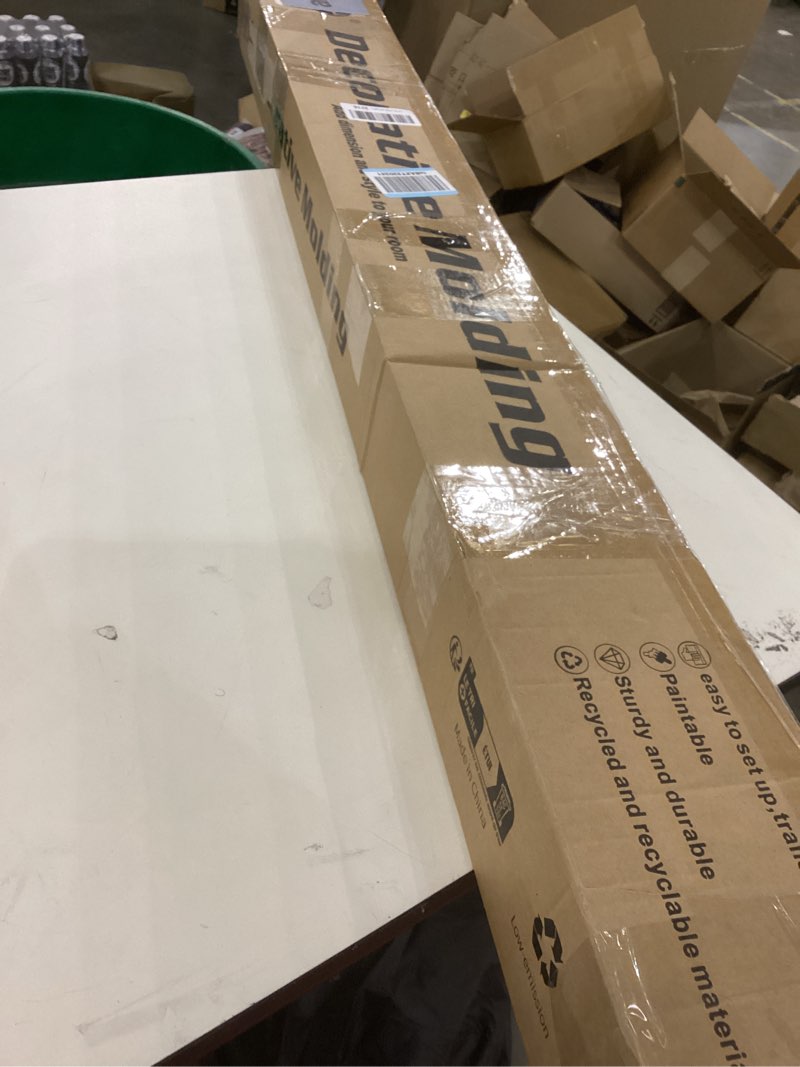 Condition photo showing Good Condition for Art3d 10-Pack 47Ft White Ceiling Crown Molding Trim, High Impact Polystyrene Decorative Ceiling Moulding, Installed with Glue White-3