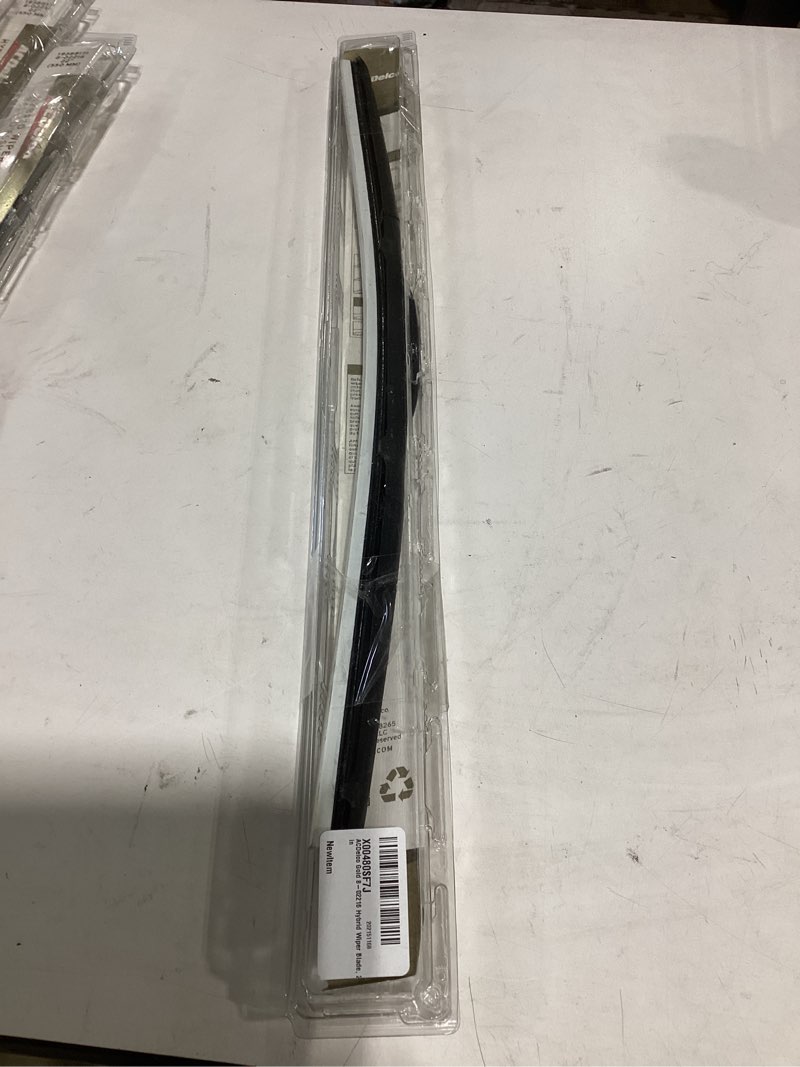 Condition photo showing As Is for acdelco gold 8-02216 (19388171) hybrid wiper blade, 22.0 in